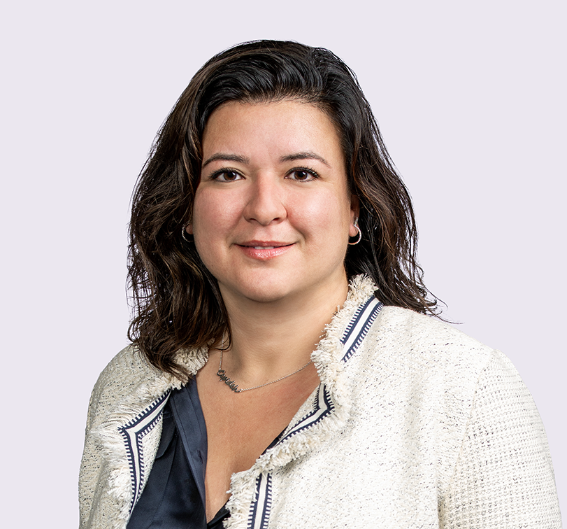 Cepideh Roufougar headshot