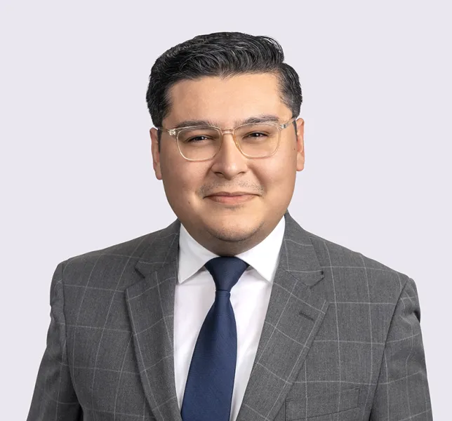 Raymond Chavez headshot