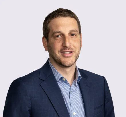 Adam Gross headshot