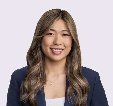 Ashley Kang headshot