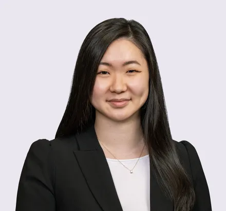 Lena Kim Headshot