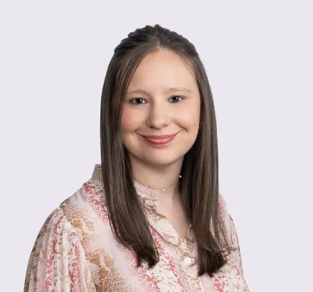 Sydney Mendelsohn headshot