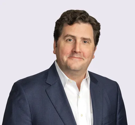 Andrew Smith headshot