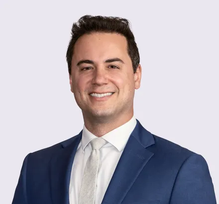 Ryan Weiss headshot