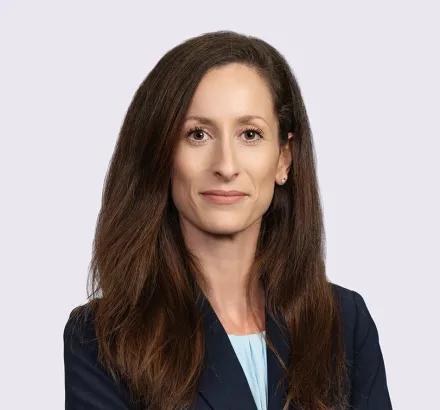 Amanda Brody Headshot