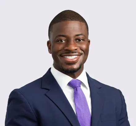 Nathaniel Higgins Headshot