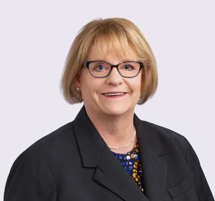 Pamela Lindberg Headshot