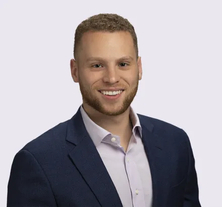 Jared Medrano headshot