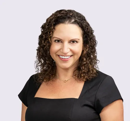 Jennifer Rusie headshot
