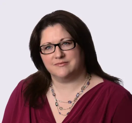 Deverie Christensen headshot