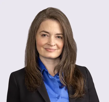 Keely Collins headshot