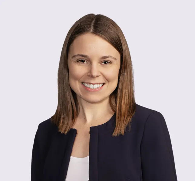 Emma Robertson Headshot