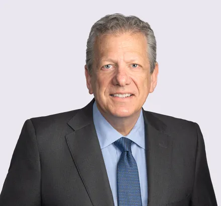 Gregory Andrews headshot