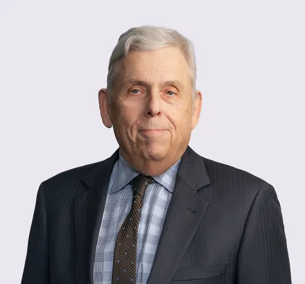 Robert Vogel headshot