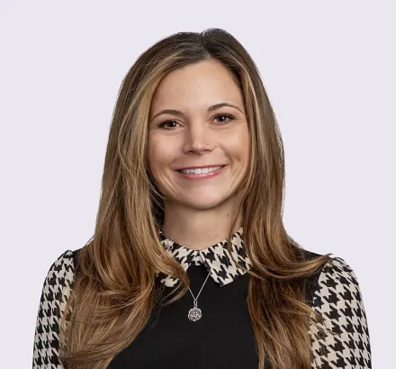 Corinne Shea headshot