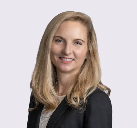 Holly Frederickson headshot