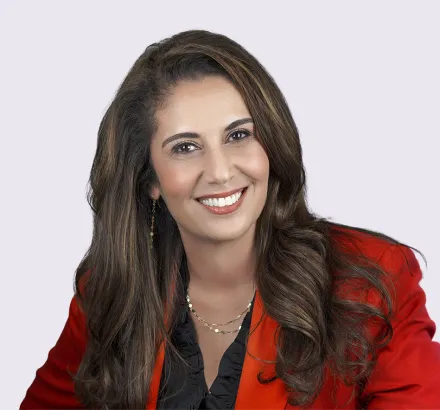 Neda Dal Cielo headshot
