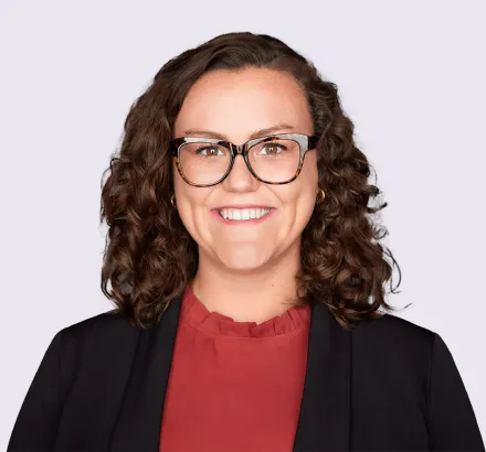 Gabriela Kawiecki headshot