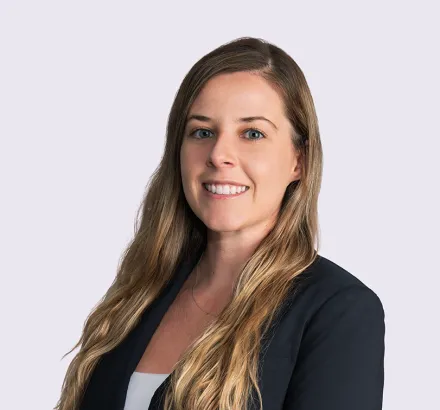 Gabriella Han headshot