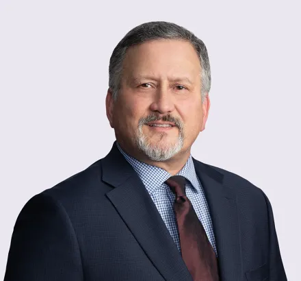 Jason Julian headshot