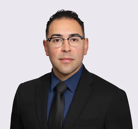 Arturo Garcia headshot