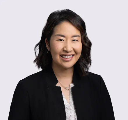 Jean Kim headshot