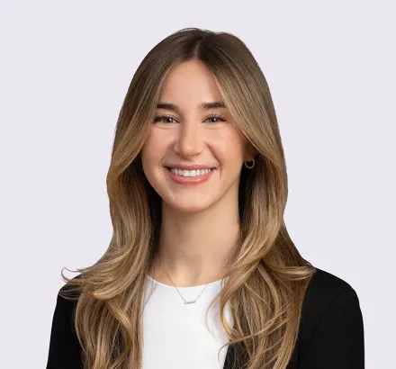 Samantha Reiter headshot