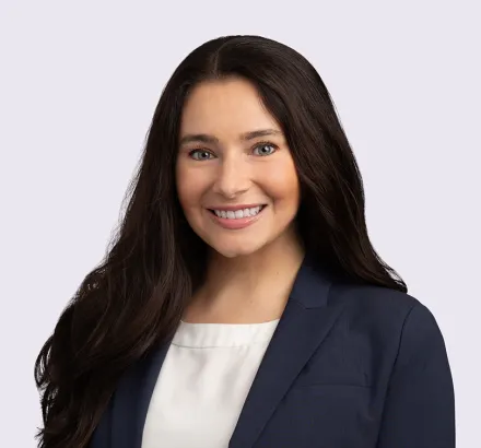 Lariza Hebert headshot