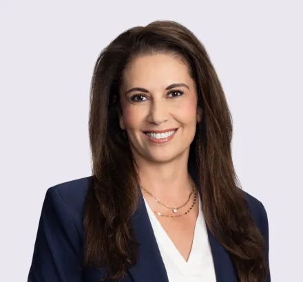 Neda Dal Cielo headshot