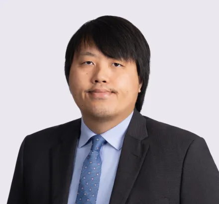 Roger Yang headshot
