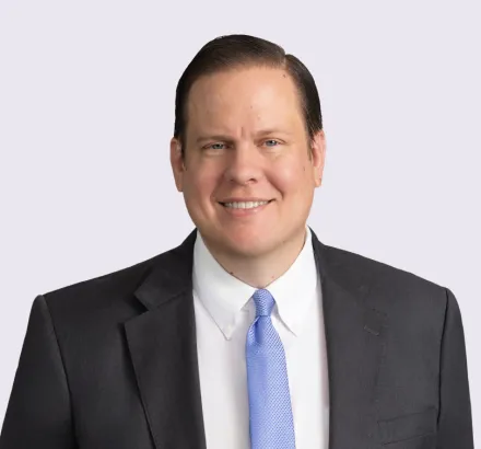 Jonathan Elifson headshot