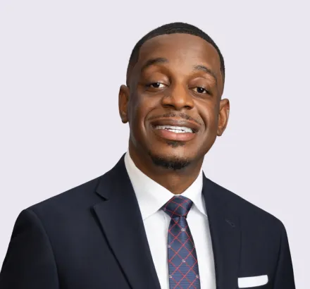 Leonard Jones headshot