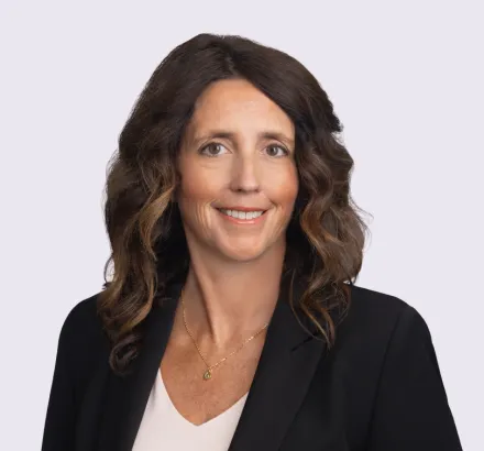 Yvette Siegel headshot