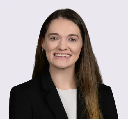 Danielle Bland headshot