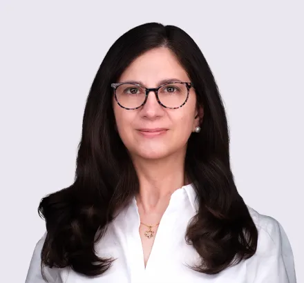 Beth Boyer Headshot