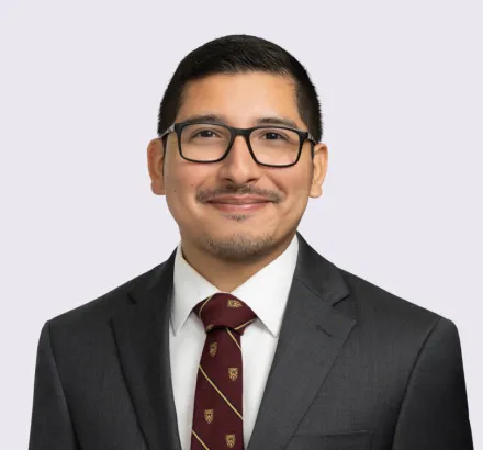 Kennith Echeverria headshot