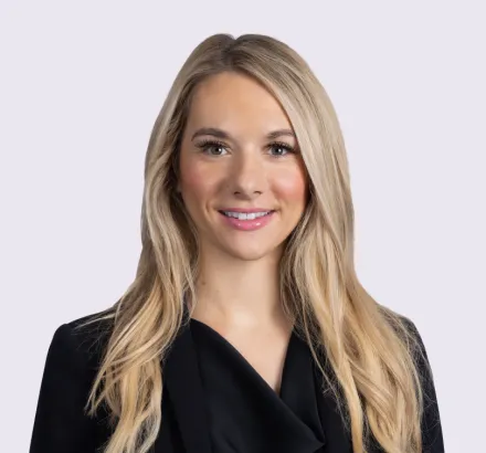 Ashlely Everett headshot