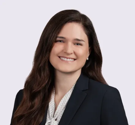 Stephanie Velo headshot