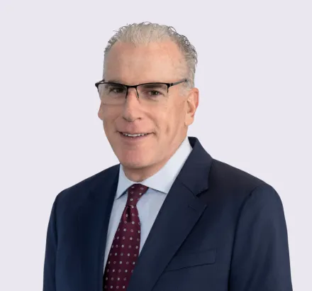 Peter Maretz headshot