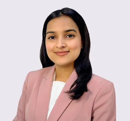 Dhruvi Johari headshot