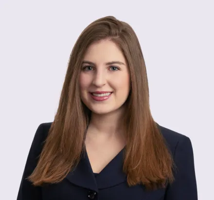 Molly Osinoff headshot