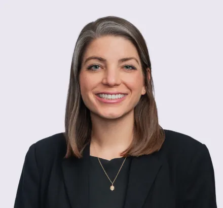 Nicole Kardassakis headshot