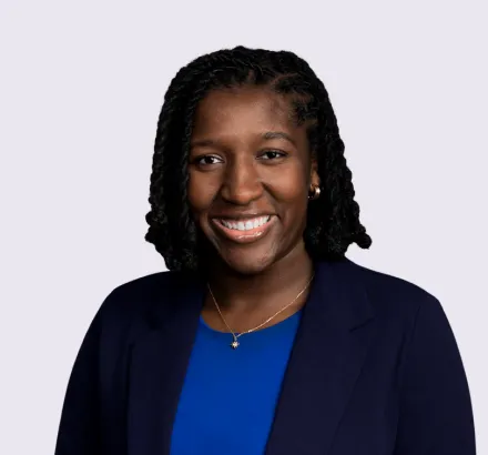 Amber Freeney headshot