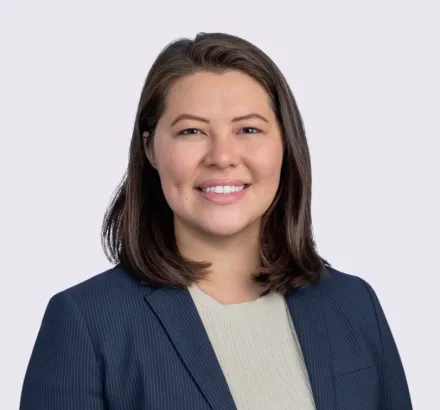 Kharis Lund headshot