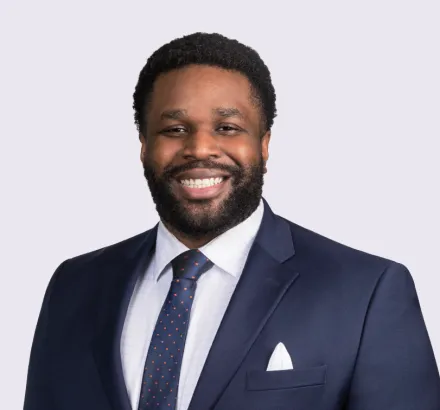 Ramon Thomas headshot
