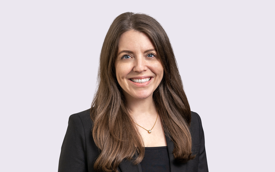 Kathryn Barry Headshot