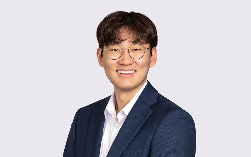 Gookjin Jeong Headshot