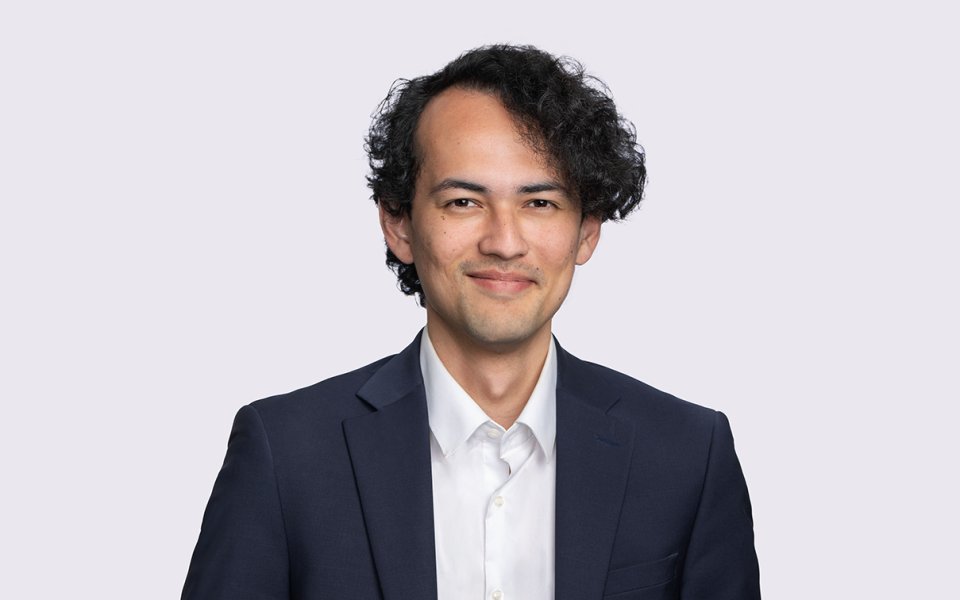 Nicholas Nava headshot