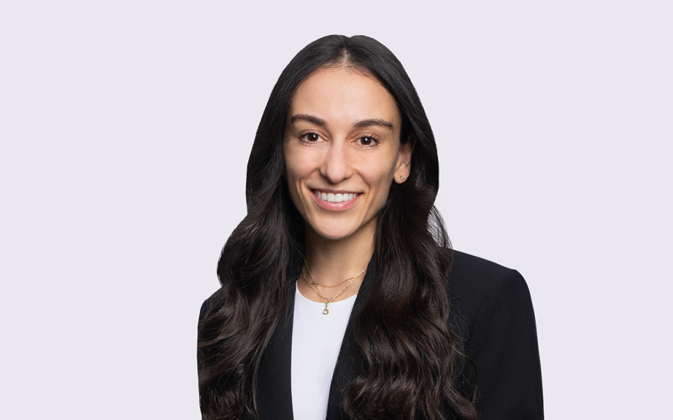 Raha Assadi headshot