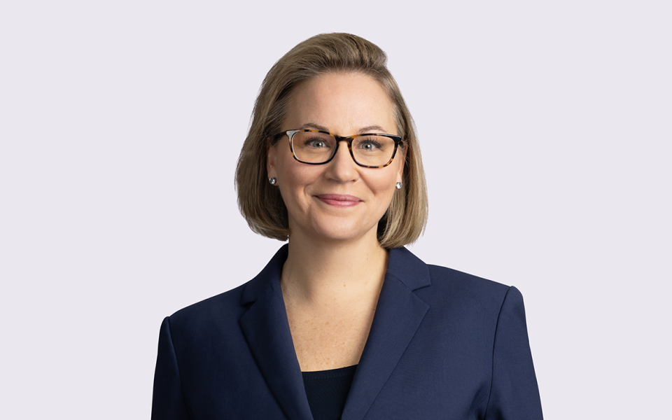 Jennifer Nodes headshot